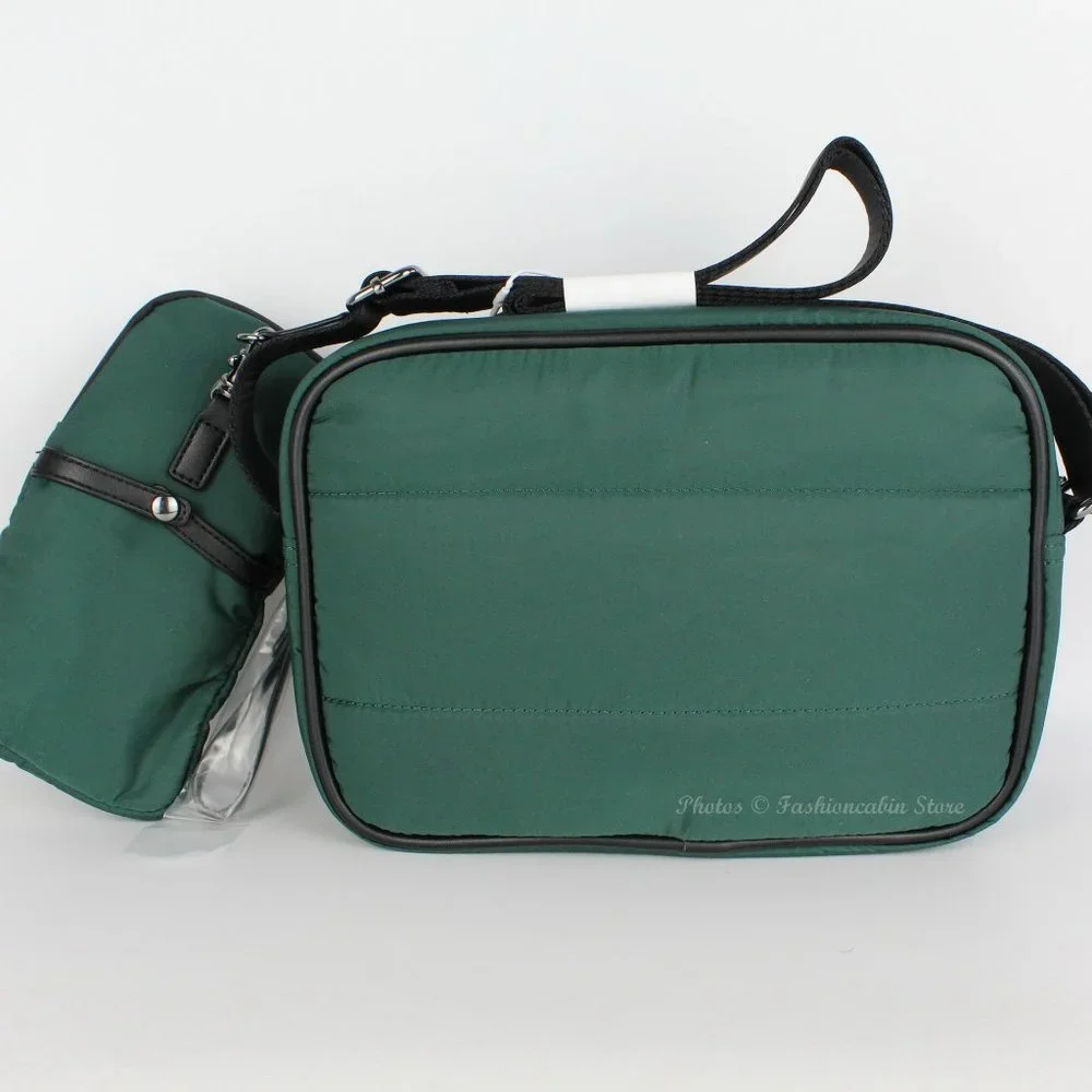 Ted Baker London color emerald